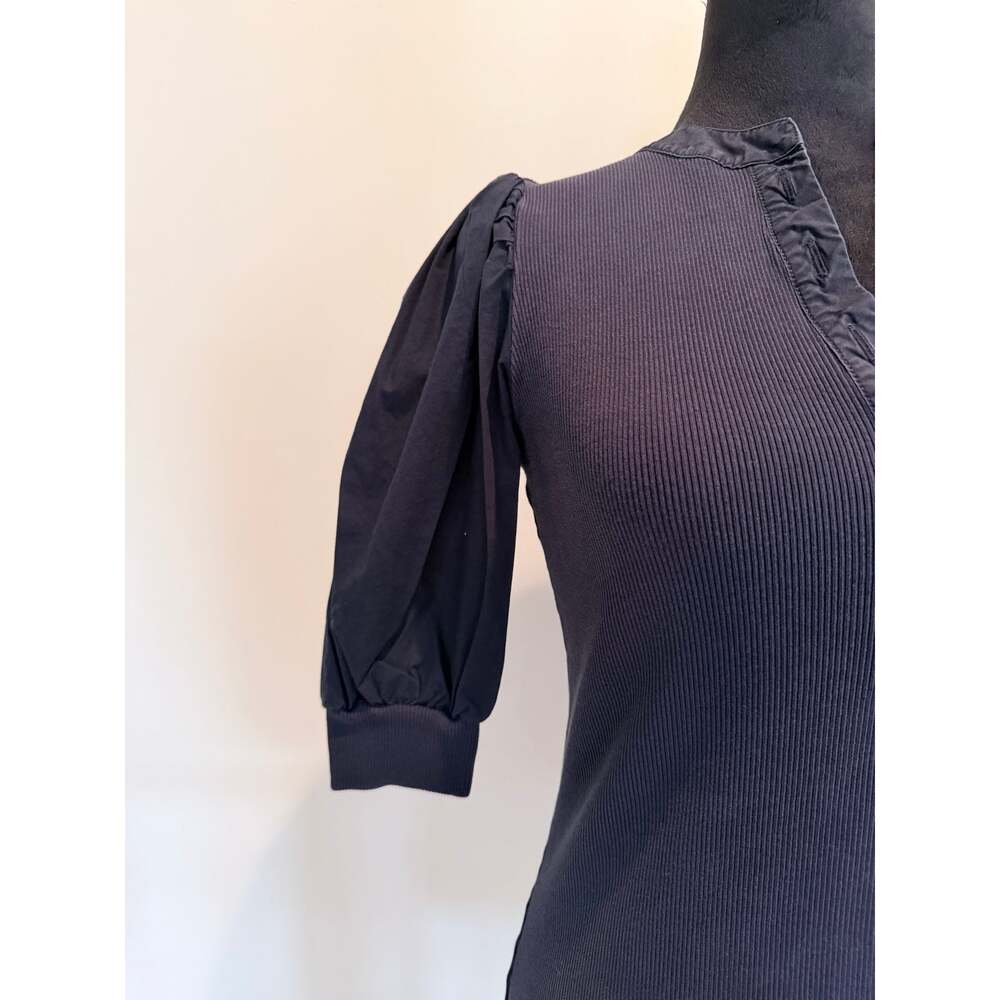 Elie Tahari
button-up puff sleeves top - Picture 7 of 10